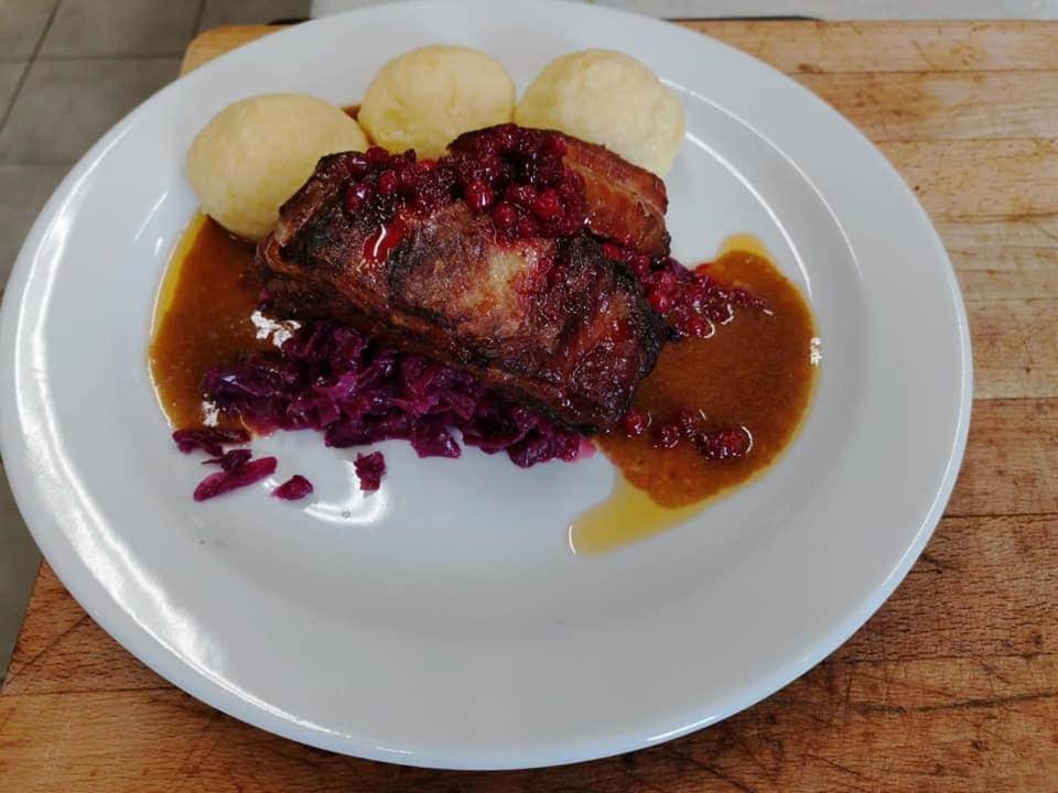Penzion Putim Písek Buitenkant foto